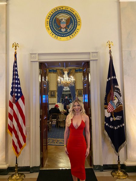Андреа Кациматидис на вечеринке в Белом доме