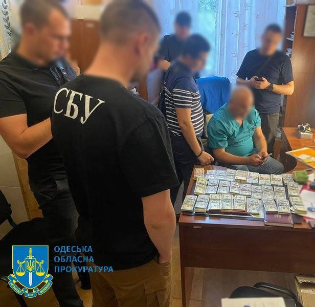 Медики в Одессе потребовали у переселенца 1200 долларов США за бесплатную операцию