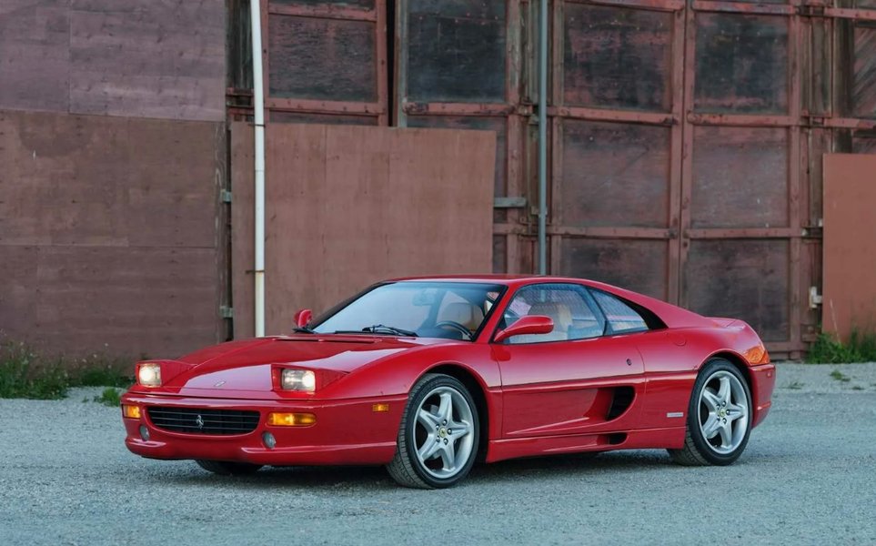 Ferrari F355