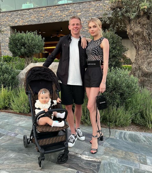 александр зинченко, зинченко дочь, дочка ева, день семьи, влада седан