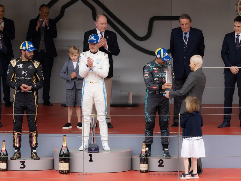 княгиня шарлен, князь альбер, гонки, монако