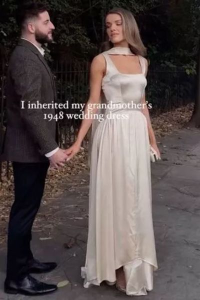 Женщина перешила старое платье, которое ей досталось в наследство от бабушки, но ее идея не понравилась людям в интернете