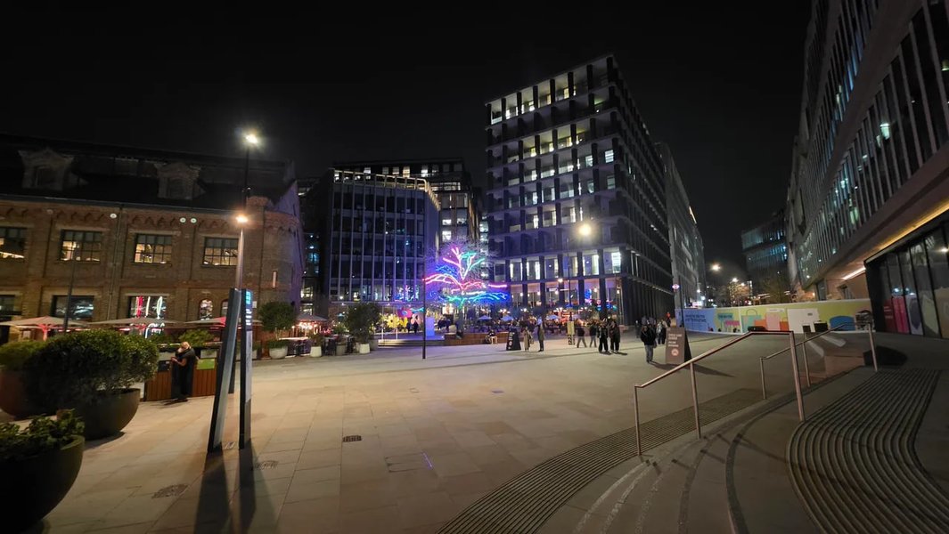 Камера Galaxy S26 Ultra Фото на Samsung Galaxy S26 Ultra