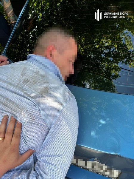 Депутат із Кропивницького побився із силовиками.