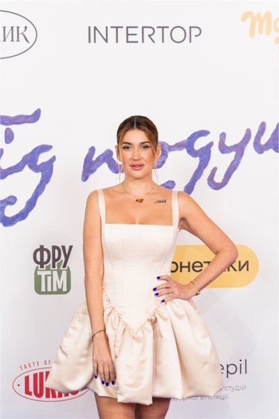 Под подушкой, благотворительное мероприятие, Киев, звездные гости, KAZKA, TVORCHI, ALEKSEEV,