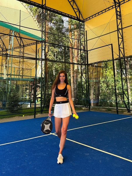 Александра Кучеренко