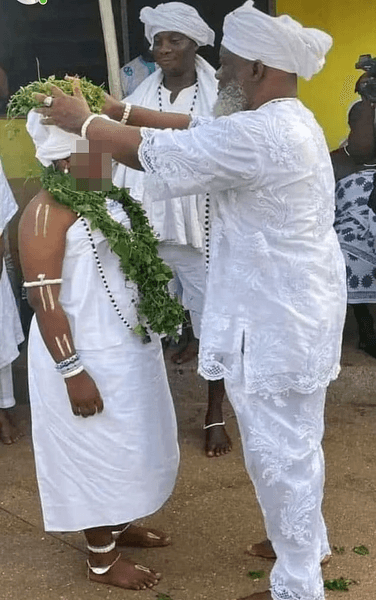 63-річний священик одружився з 12-річною дівчинкою, священик, весілля священика, курйози, давня традиції, очищення, ритуал