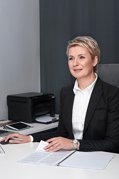 

Татьяна Козаченко: "Все, что происходит в жизни, идет через людей. Кто бы ни стоял у власти. Ничего не будет иметь значение без людей. Они – главный источник, реализатор и потребитель всего. Поэтому главное – объединяться, учиться и действовать"
