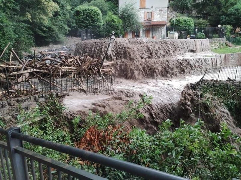 наводнение, озеро комо, джордж клуни, лальо, италия