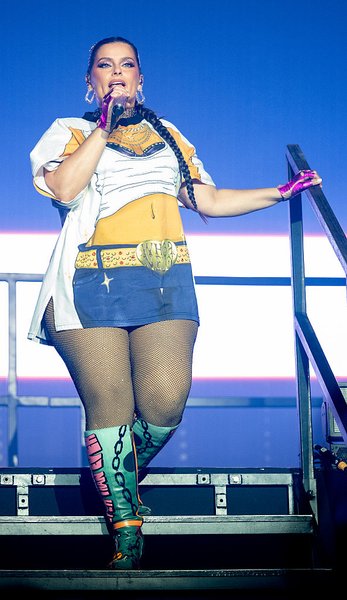 Неллі Фуртадо, який вигляд має співачка зараз