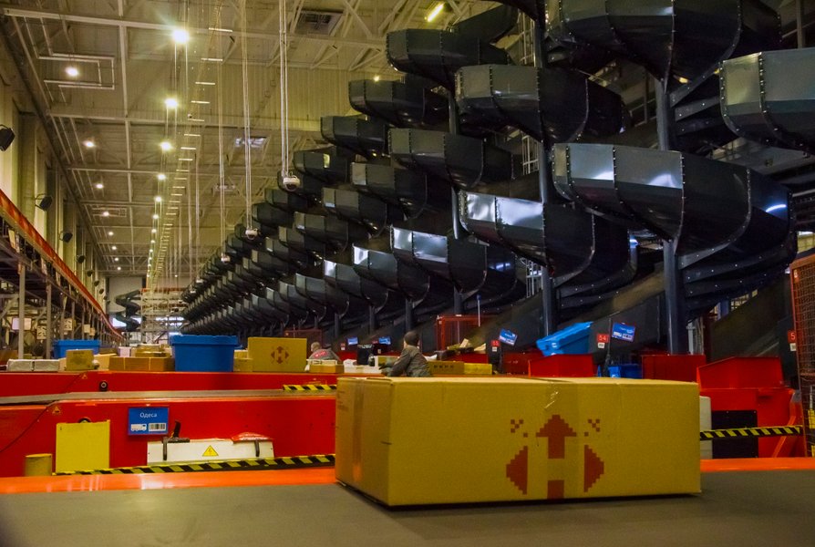 Киевский инновационный терминал "Новой пошты"