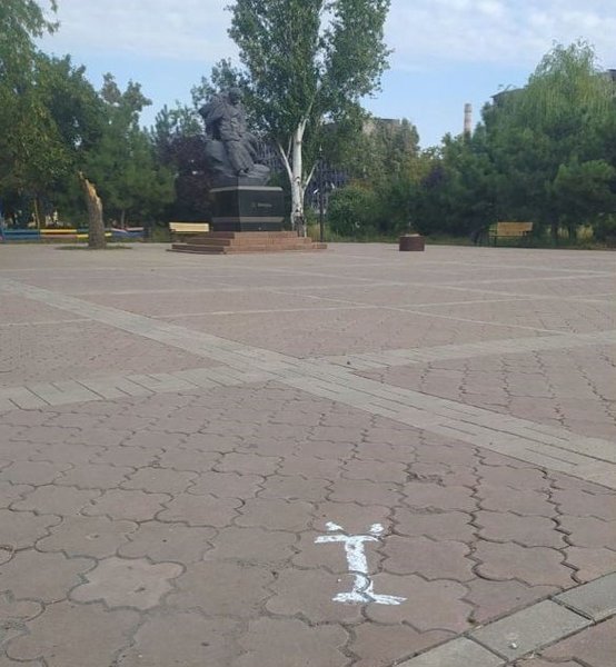 Знак сопротивления в Мариуполе