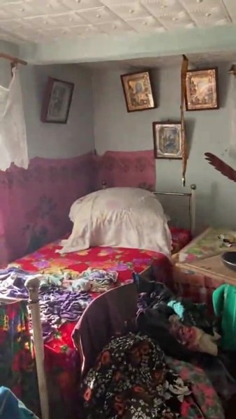 Купити будинок в селі Хата в селі, огляд