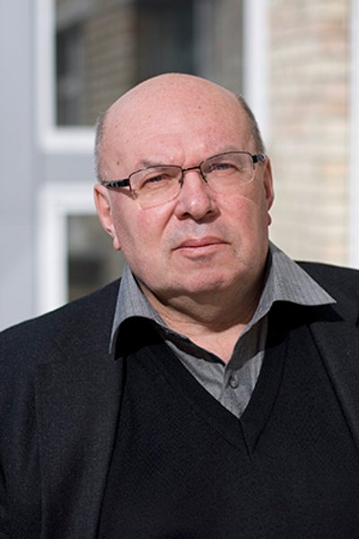 

Владимир Никитин: "Игра — инструмент понимания работы с будущим. Игры имеют разные уровни. Первый — "что такое хорошо, а что такое плохо?". Вторая игра "свой — чужой". Украина взахлеб сейчас играет в нее"
