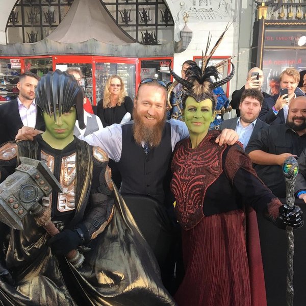 комик кон, джейми ли кертис, трансгендер