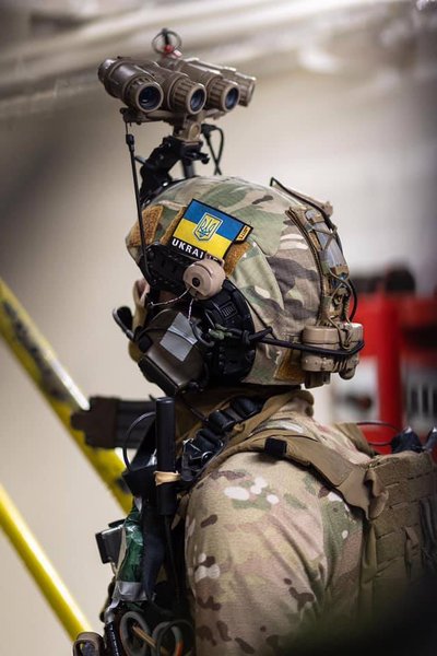 украинский военные