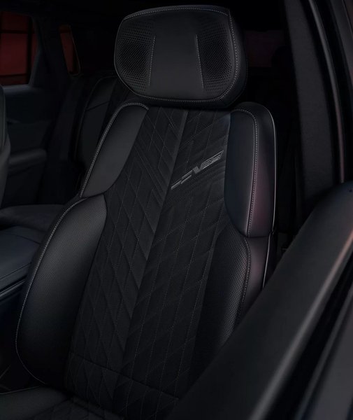 Салон Cadillac Lyriq, Cadillac Lyriq, новый Cadillac Lyriq, электромобиль Cadillac, кроссовер Cadillac