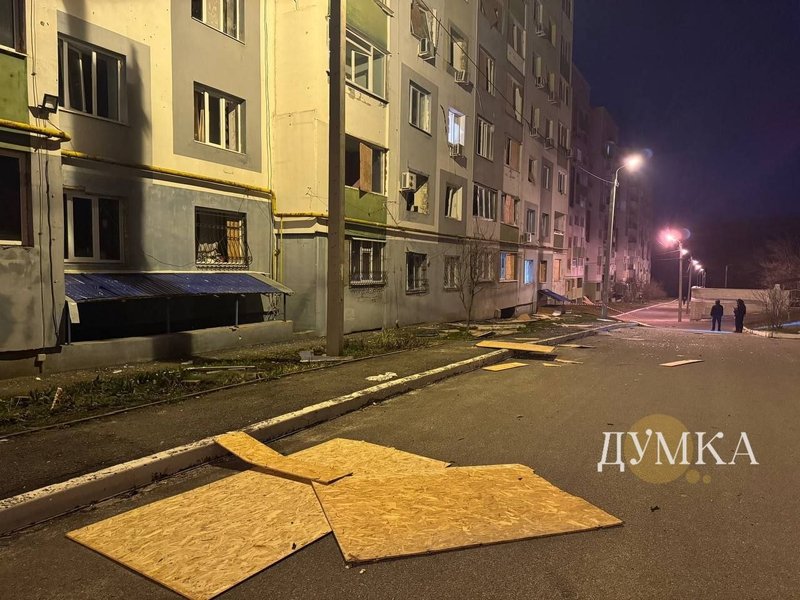 Последствия ракетного обстрела Киевского района Харькова