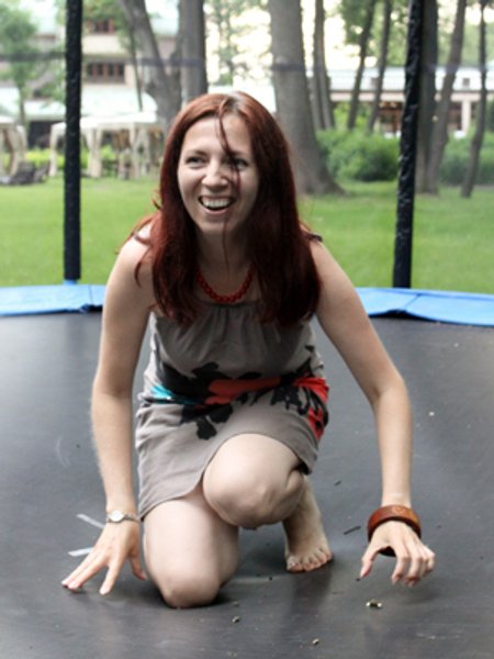 

Юлия Целер: "Говорят, если искусствовед — это несостоявшийся художник, то переводчик — несостоявшийся писатель. Наверное, что-то в этом есть"
