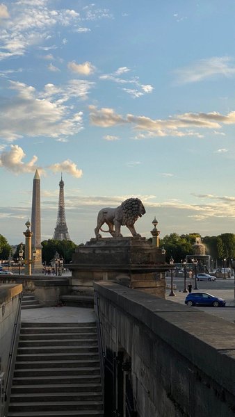 париж, лев, статуя, эйфелева башня