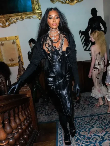 Наоми Кэмпбелл образ