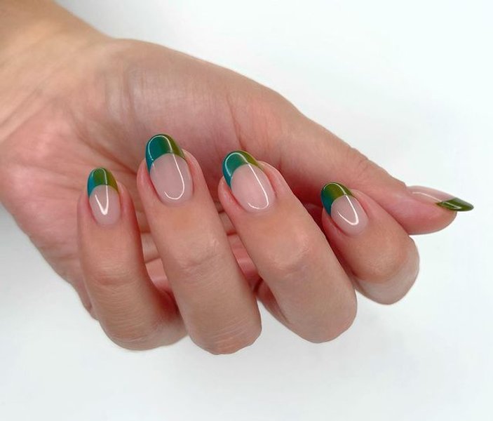 двухцветный френч, французский маникюр, цветной французский маникюр, модный маникюр, тренды маникюра