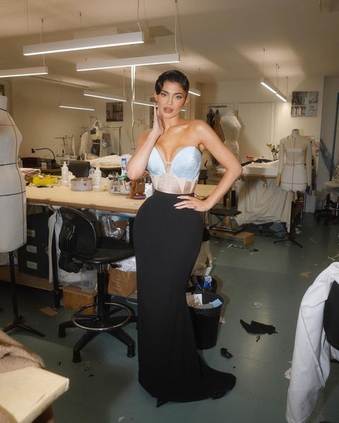 Jean Paul Gaultier, жан поль готье, кайли дженнер, модный показ, неделя моды, неделя моды в париже