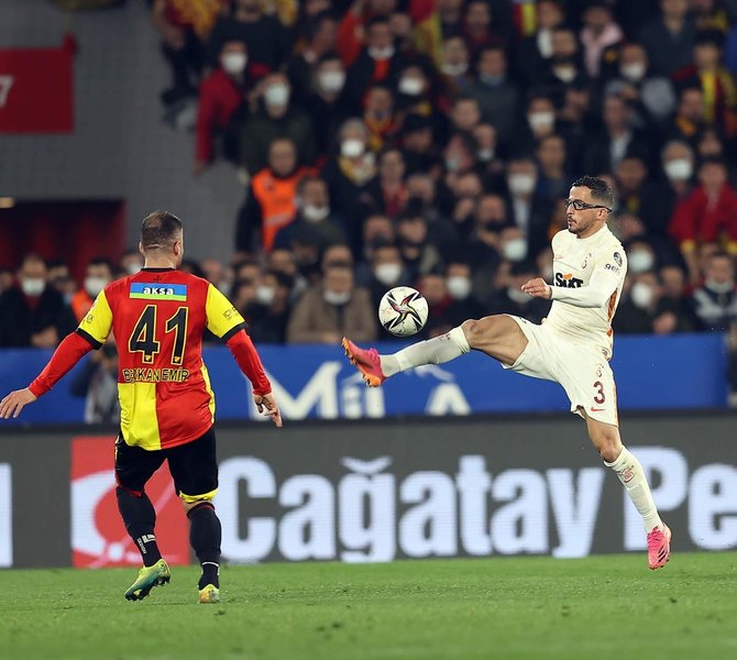 Перший матч захисника після поновлення.