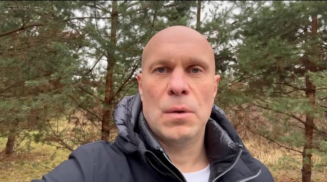 Илья Кива, фото в конце осени