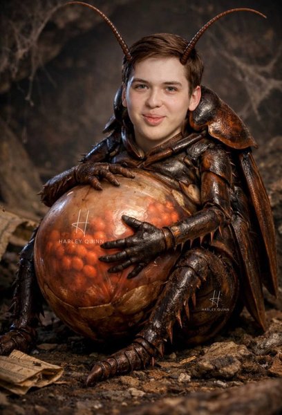 Згенерована місцевим пабліком світлина Лачена на тлі конфлікту з Філатовим