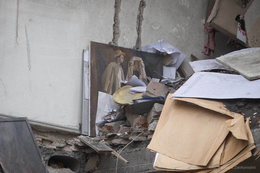 Росіяни атакували Київ балістичними ракетами під час робочого дня