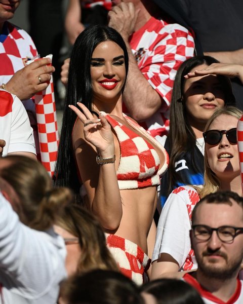 Ивана Кнолль на Евро