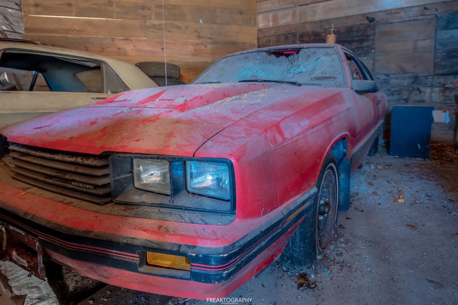 коллекция авто, ретро-авто, заброшенные авто, Ford Mustang, Chevrolet Camaro, Cadillac Seville