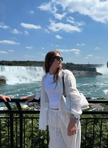 Украинка переехала в Канаду