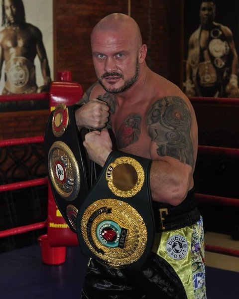 Вячеслав Узелков, Вячеслав Узелков причина смерти, Вячеслав Узелков болезнь, Вячеслав Узелков диагноз, Вячеслав Узелков мама