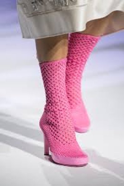 ботильоны, носки, обувь, тренды