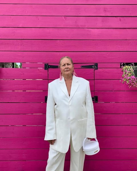 Симон Порт Жакмюс бабушка фото