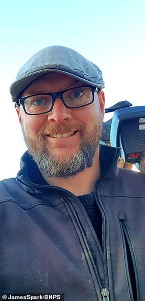 кладоискатели, древнеримские артефакты