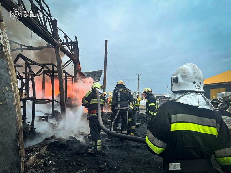 Под Фастовым горит центр управления отходами