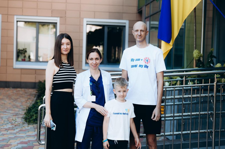 Уникальная операция Охматдет Киев медики пересадка трансплантация