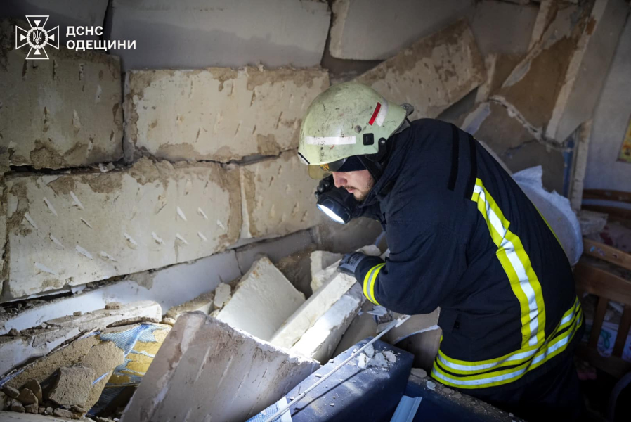 В Одесі вибухнула пральна машинка, зруйнувавши кімнату: постраждала дитина (фото)