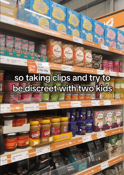 Девушка в магазине, супермаркет, Company Shop, секретный супермаркет, брендовые товары по низким ценам, цены растут, способ экономии, дешевые продукты