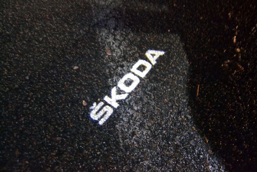 Skoda Karoq, новый Skoda Karoq, Skoda Karoq 2023, Skoda Karoq в Украине, кроссовер Skoda Karoq