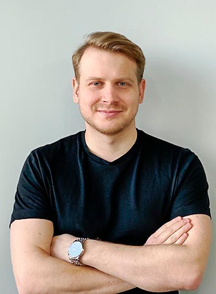   Непонятно. Максим Каменков не понимает, готова ли Украина в реальности принять IT-компании из Беларуси 