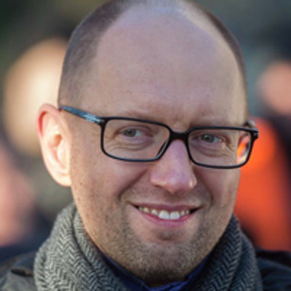 
Арсений Яценюк
о фотографии, на которой премьер-министр курит после инвестиционной конференции в США
