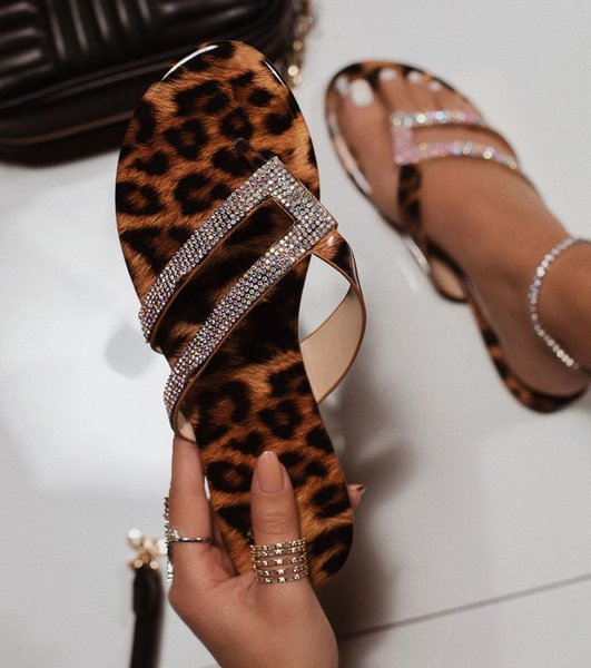 Вьетнамки, летняя обувь, модные тренды, 2020, фото