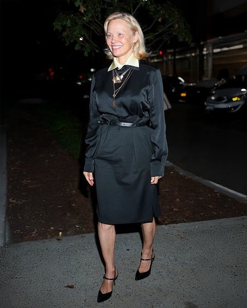 Памела Андерсон в Bevza