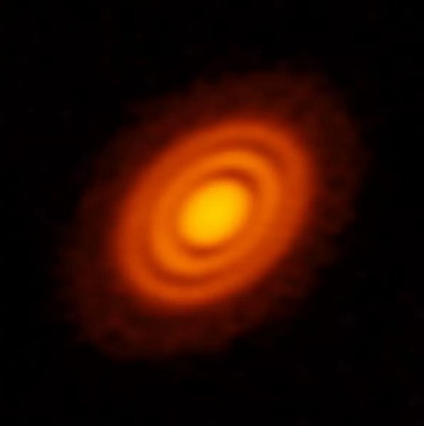 протопланетний диск