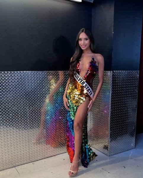 конкурс красоты, платье, трансгендер