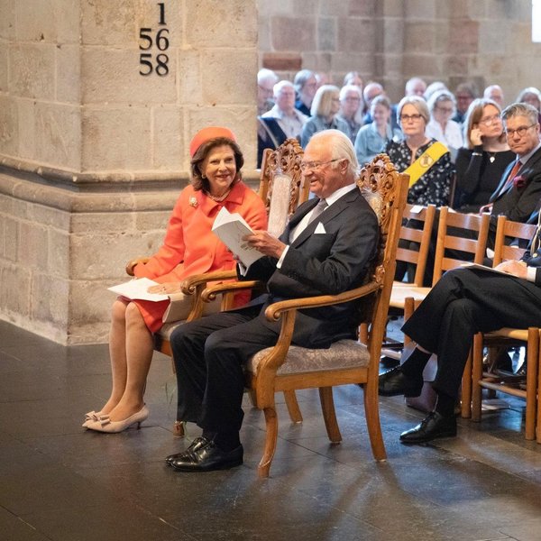 Королева Швеции Сильвия, король Карл XVI Густав